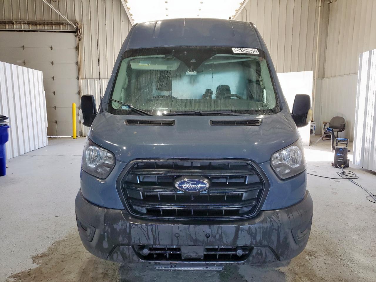 Ford Transit T-250