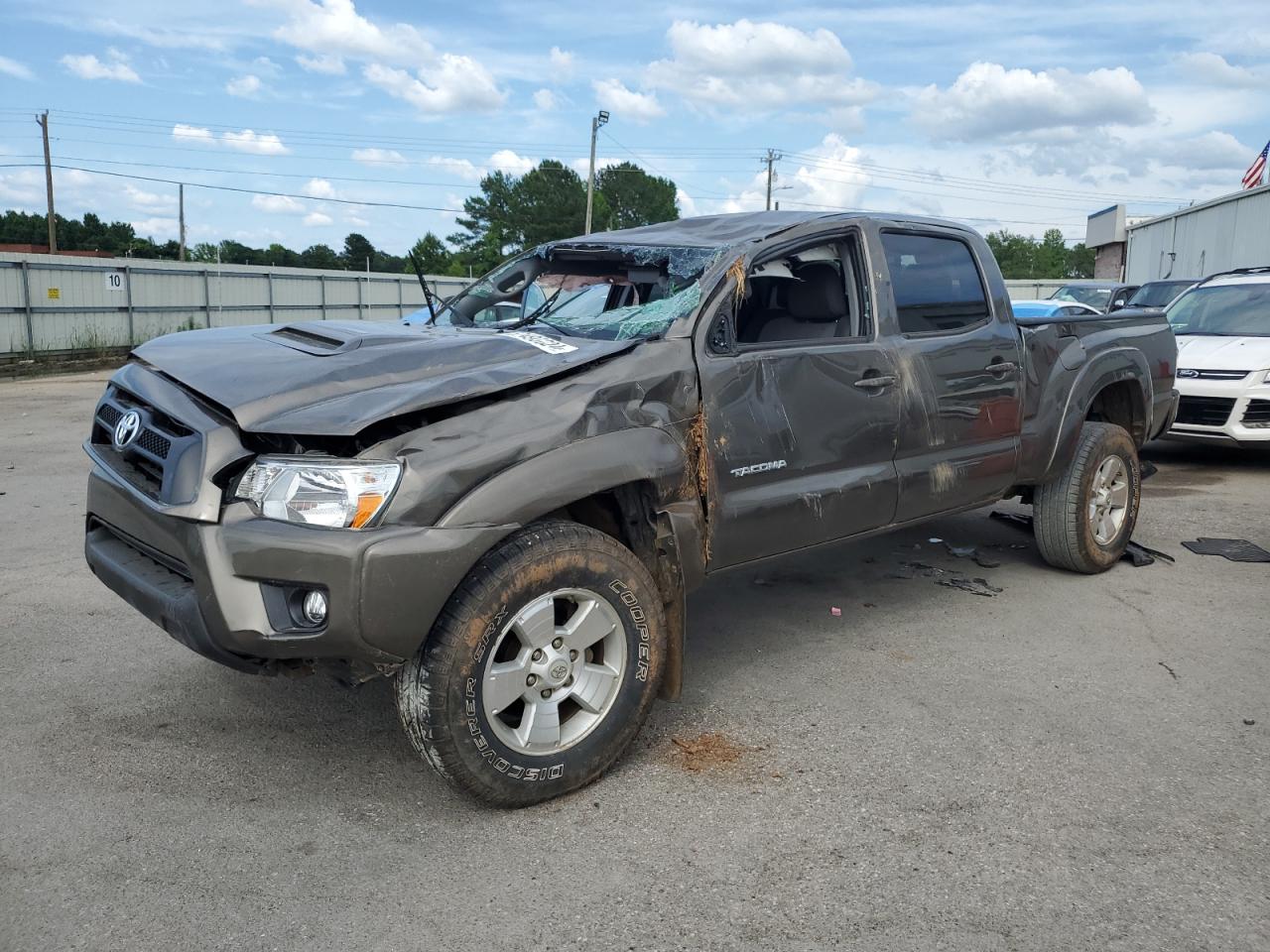 Salvage Toyota Tacoma Image