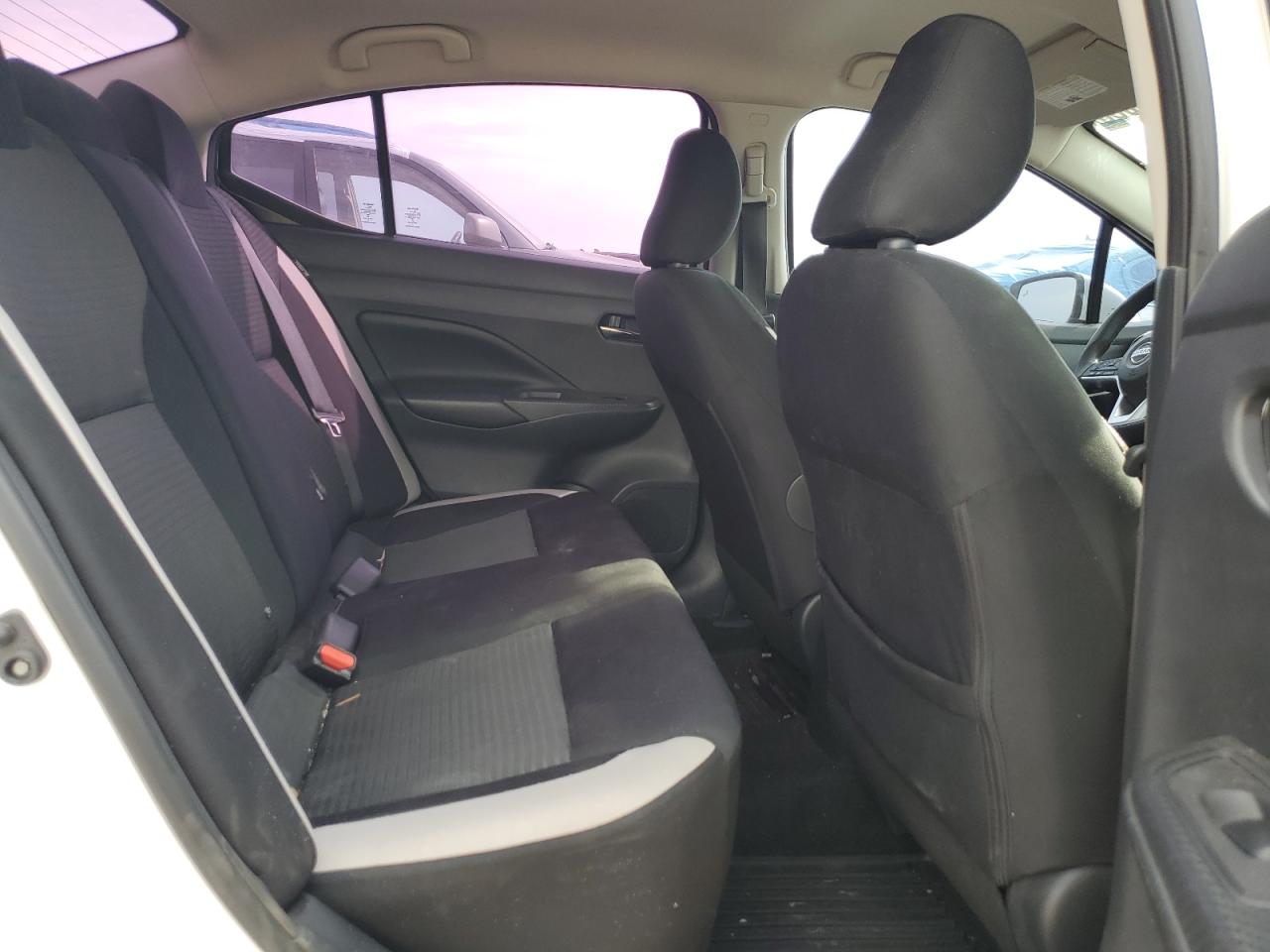Nissan Versa Sv