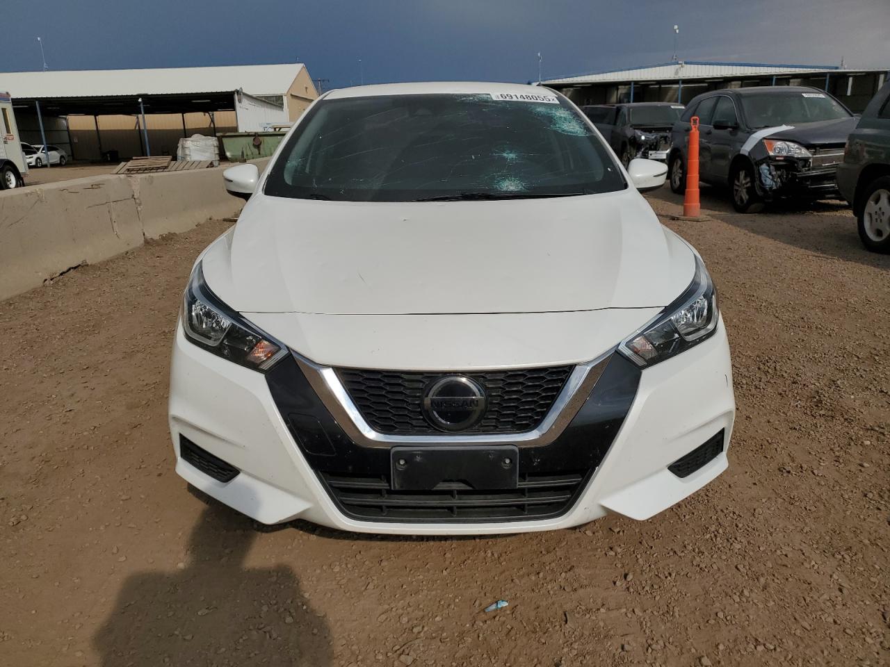 Nissan Versa Sv