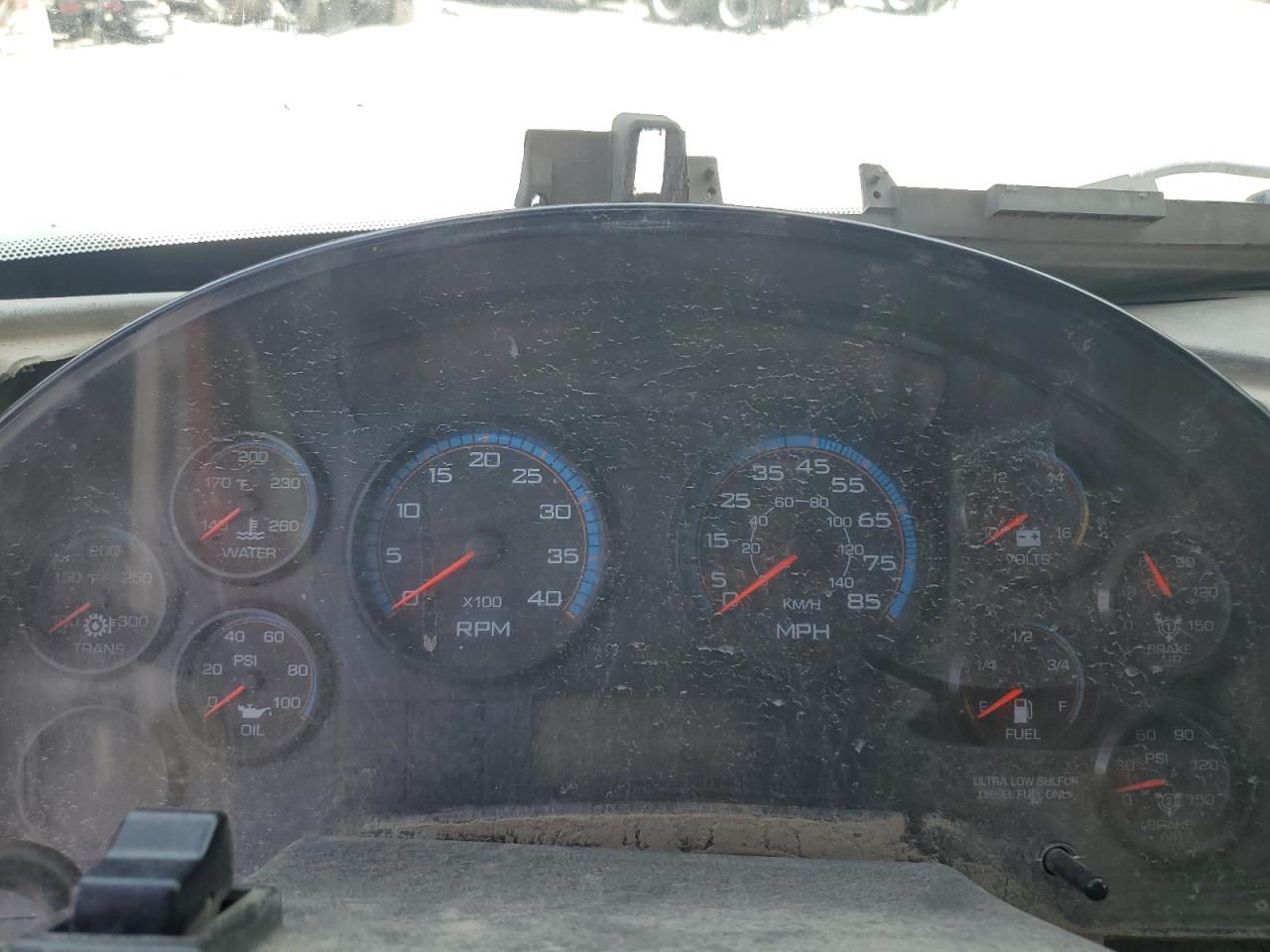 International 7000 7400