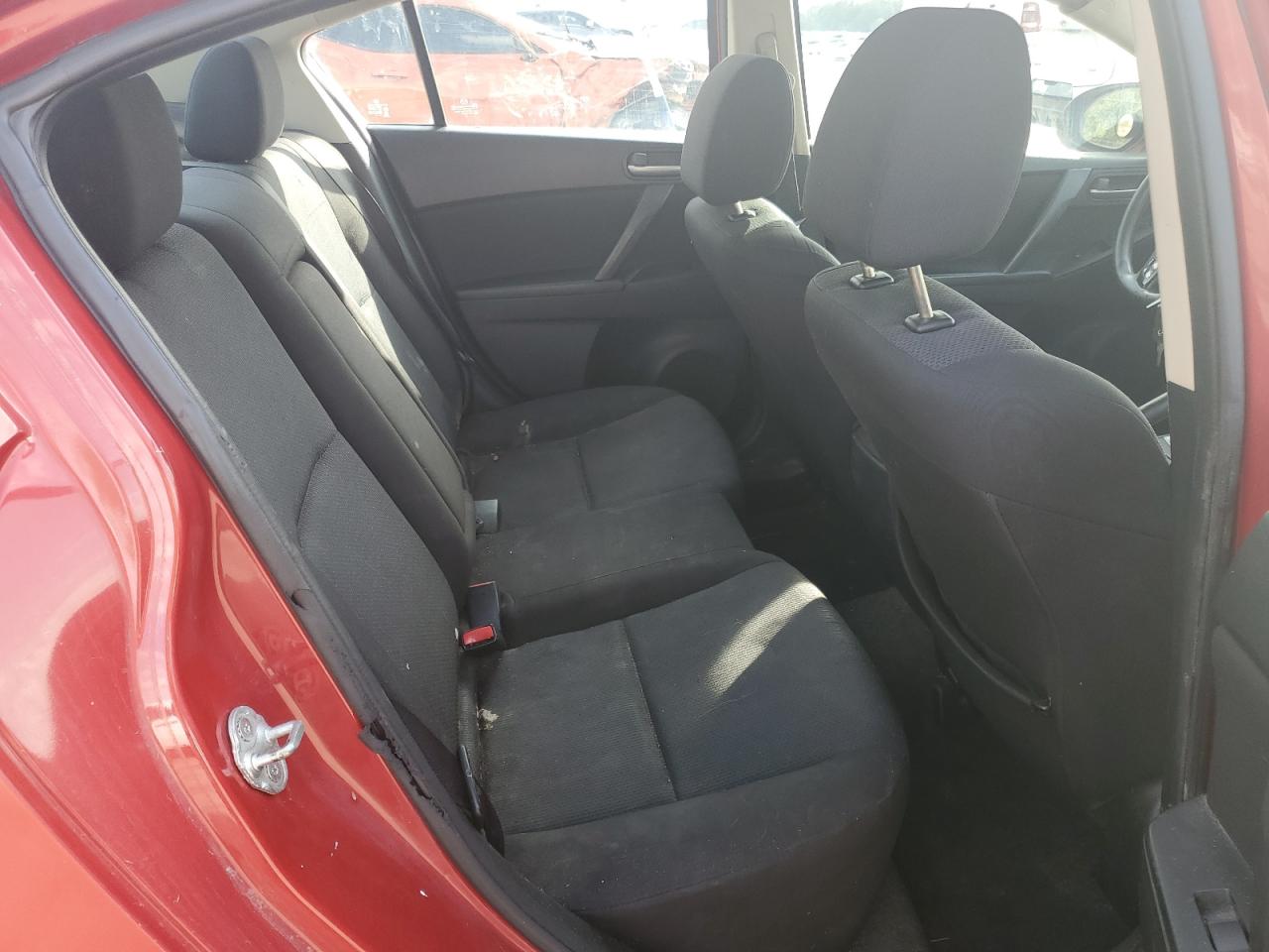 Mazda 3 I