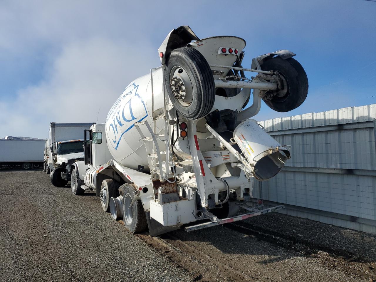 Kenworth Constructi