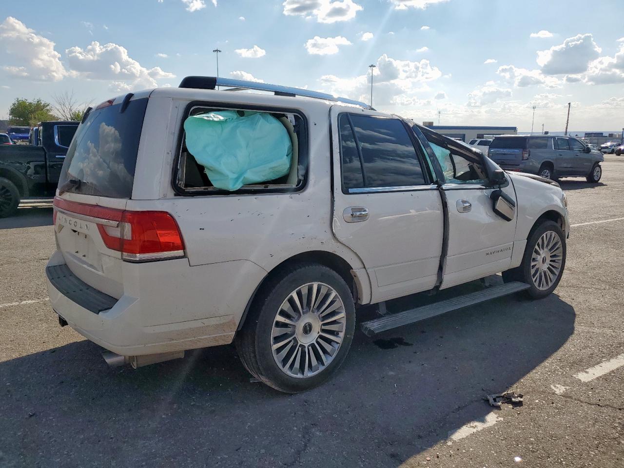 Lincoln Navigator