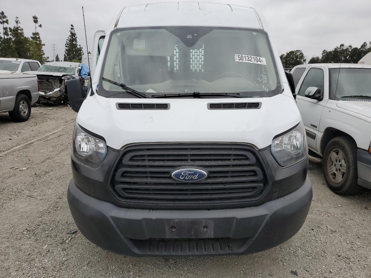 Ford Transit T-250