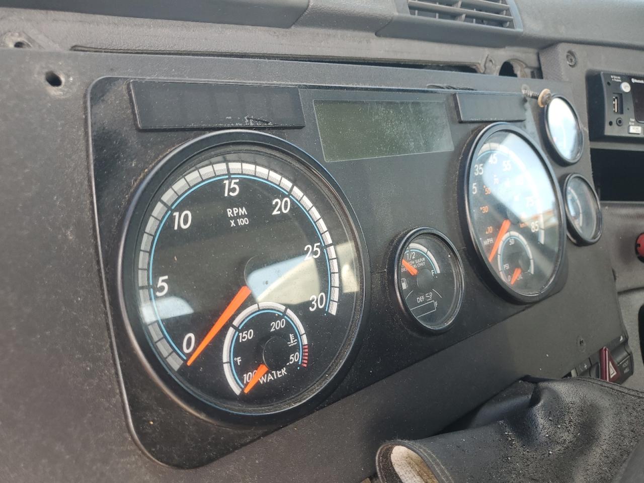 Freightliner Cascadia 1
