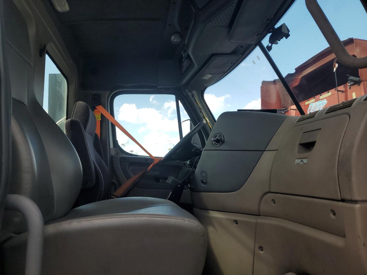 Freightliner Cascadia 1