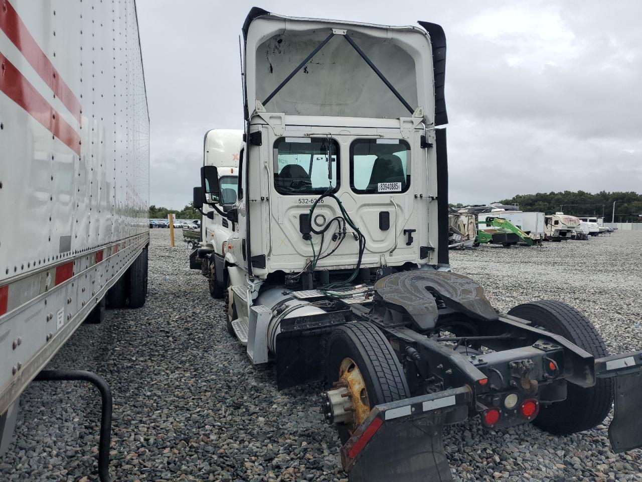 Freightliner Cascadia 1