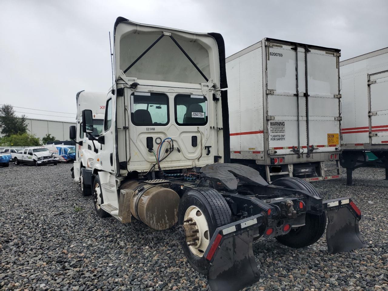 Freightliner Cascadia 1