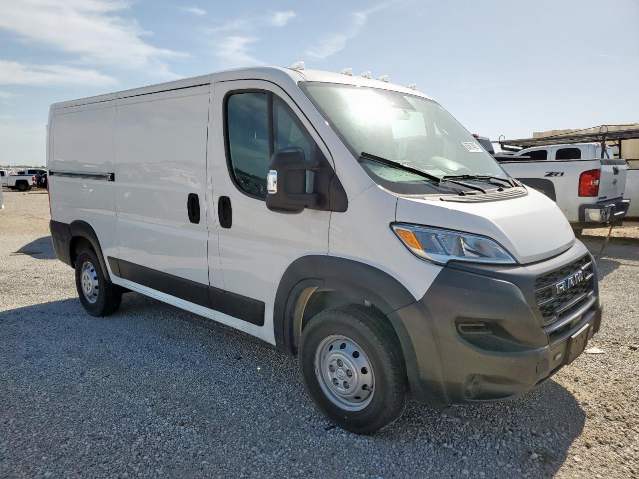 Ram Promaster 2500 Standard