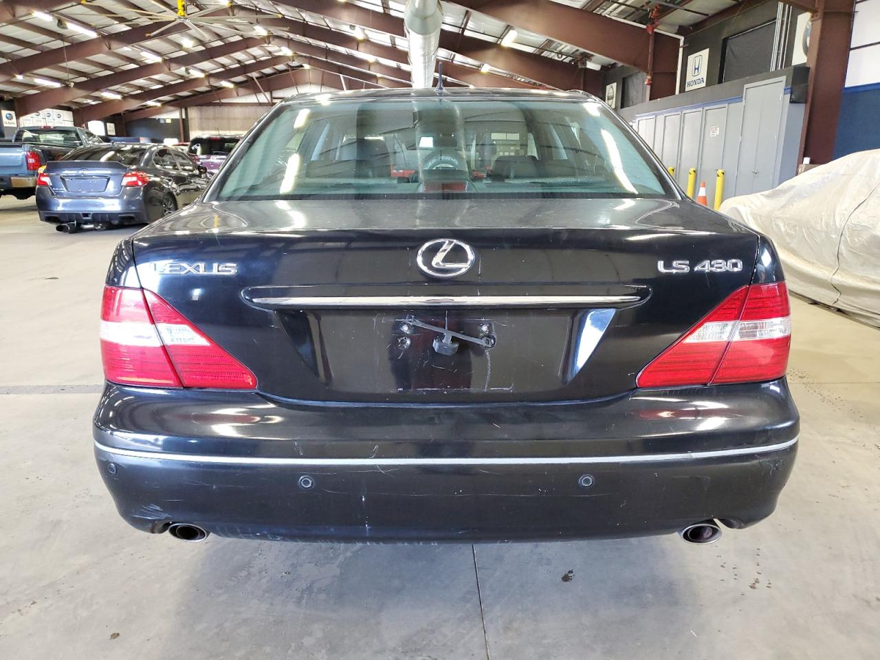 Lexus LS 430