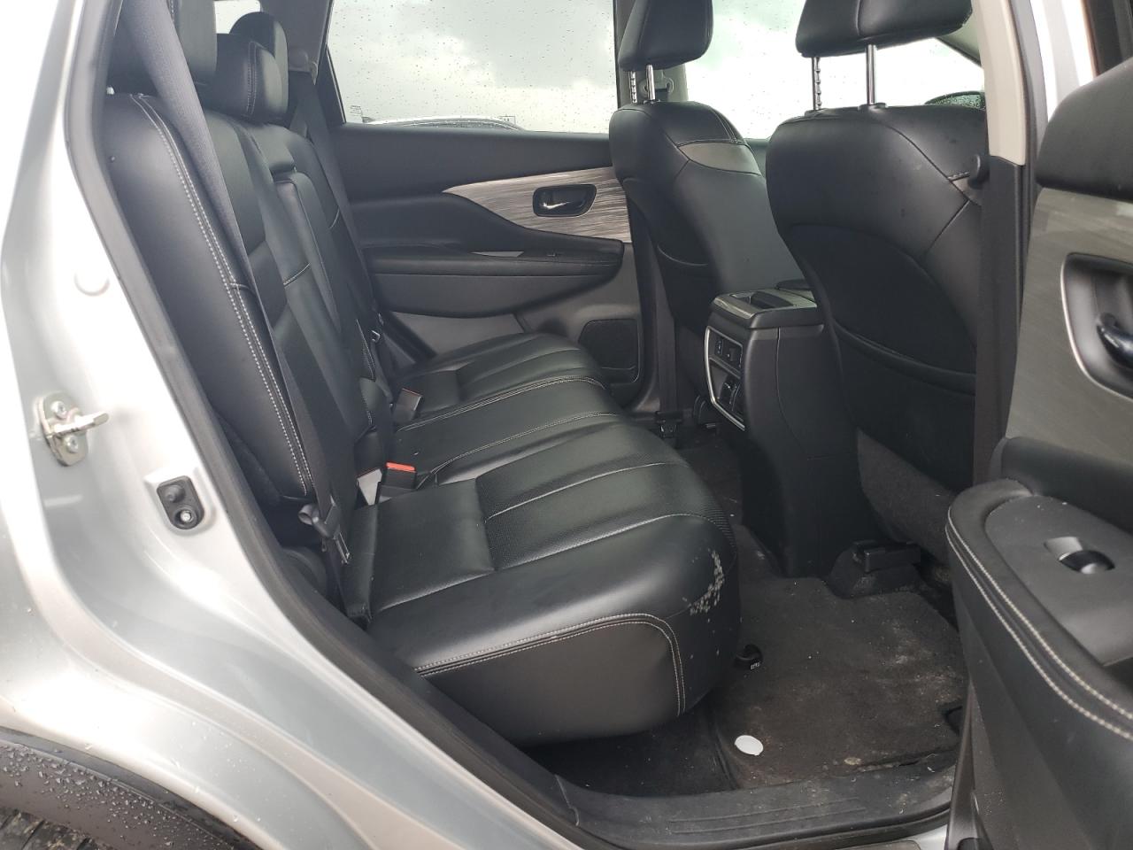 Nissan Murano S