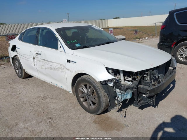 Salvage Kia Optima Image