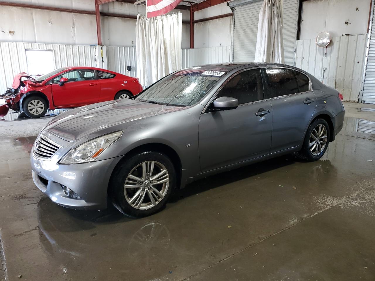 Salvage INFINITI Q40 Image