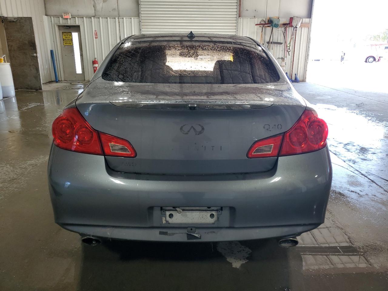 INFINITI Q40