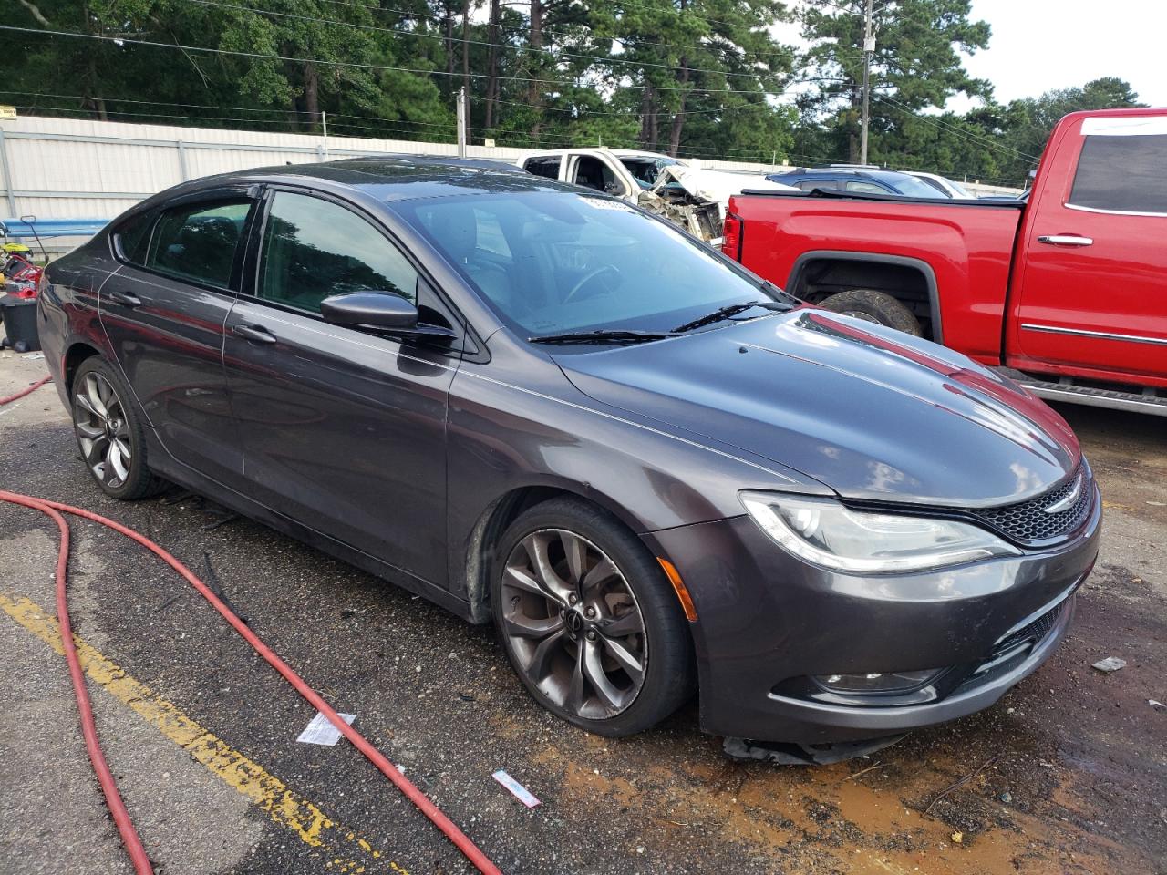 Chrysler 200 S