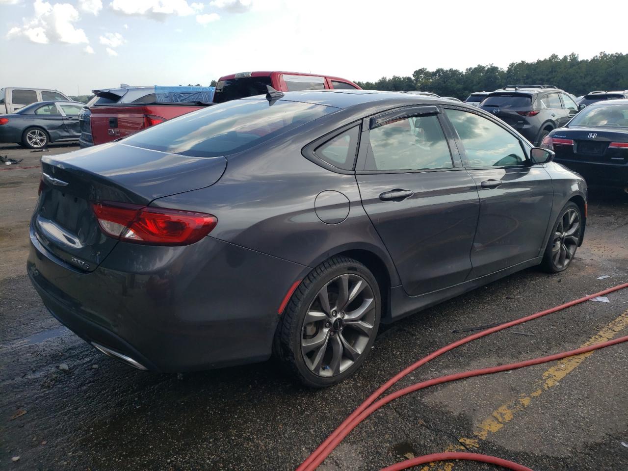 Chrysler 200 S