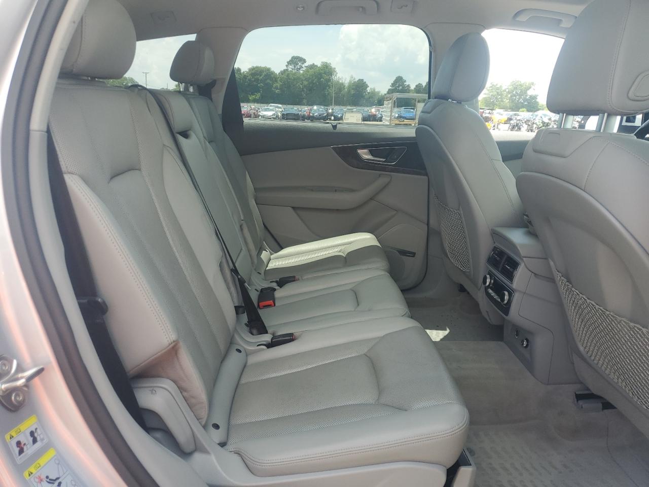 Audi Q7 Premium Plus