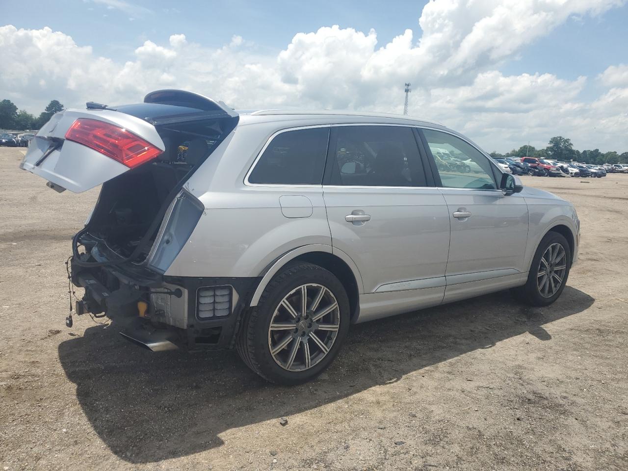 Audi Q7 Premium Plus