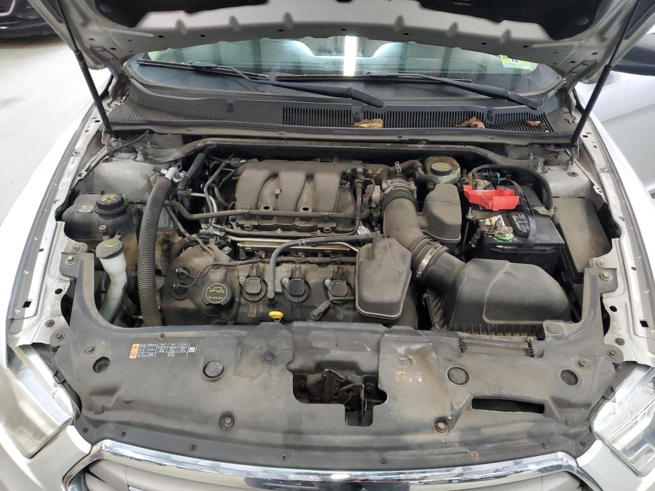 Ford Taurus Se