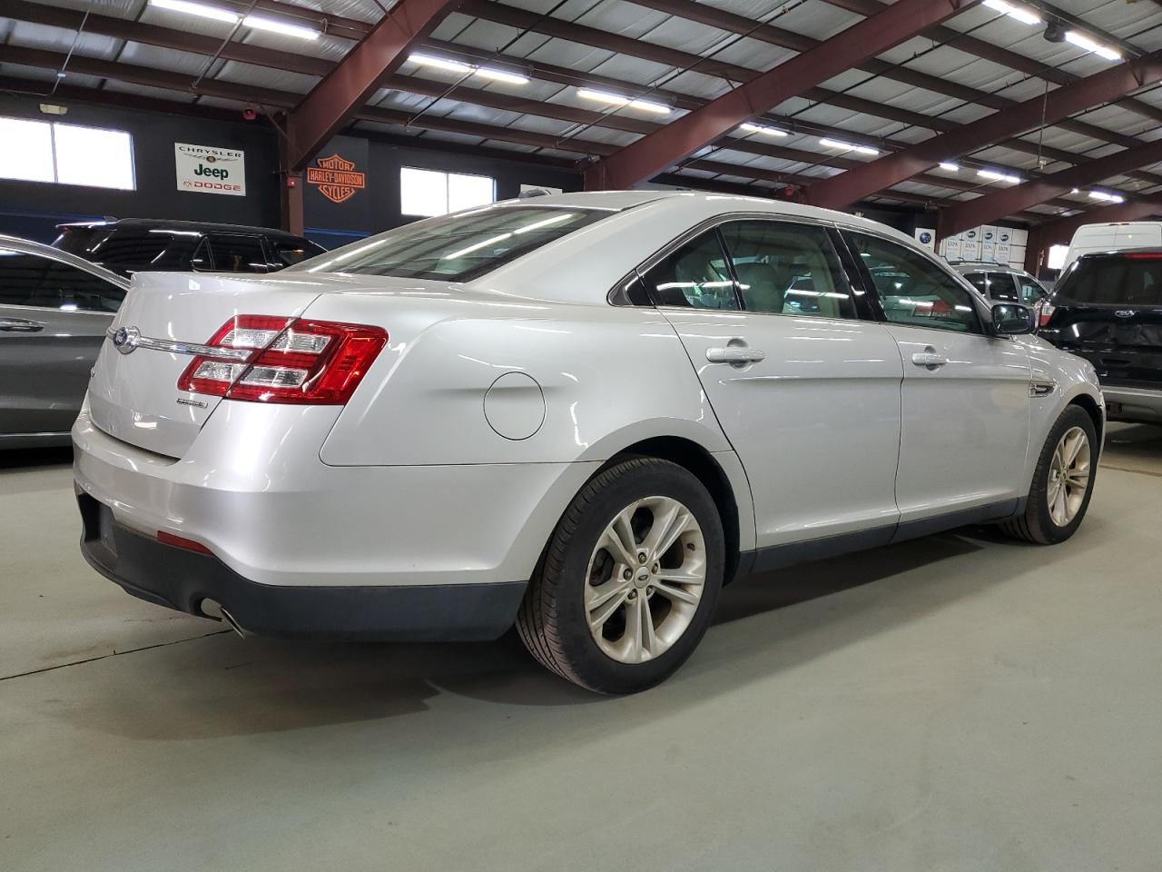 Ford Taurus Se