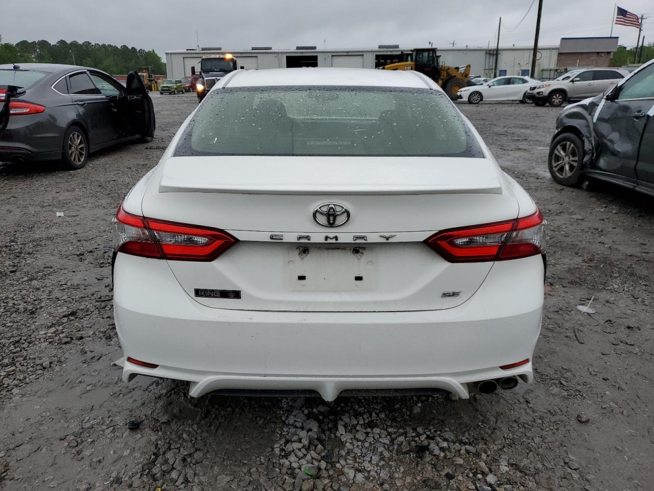 Toyota Camry L