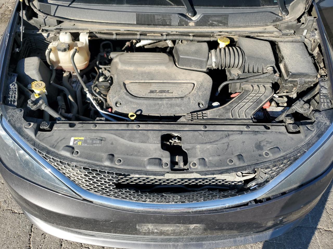 Chrysler Minivan Lxi