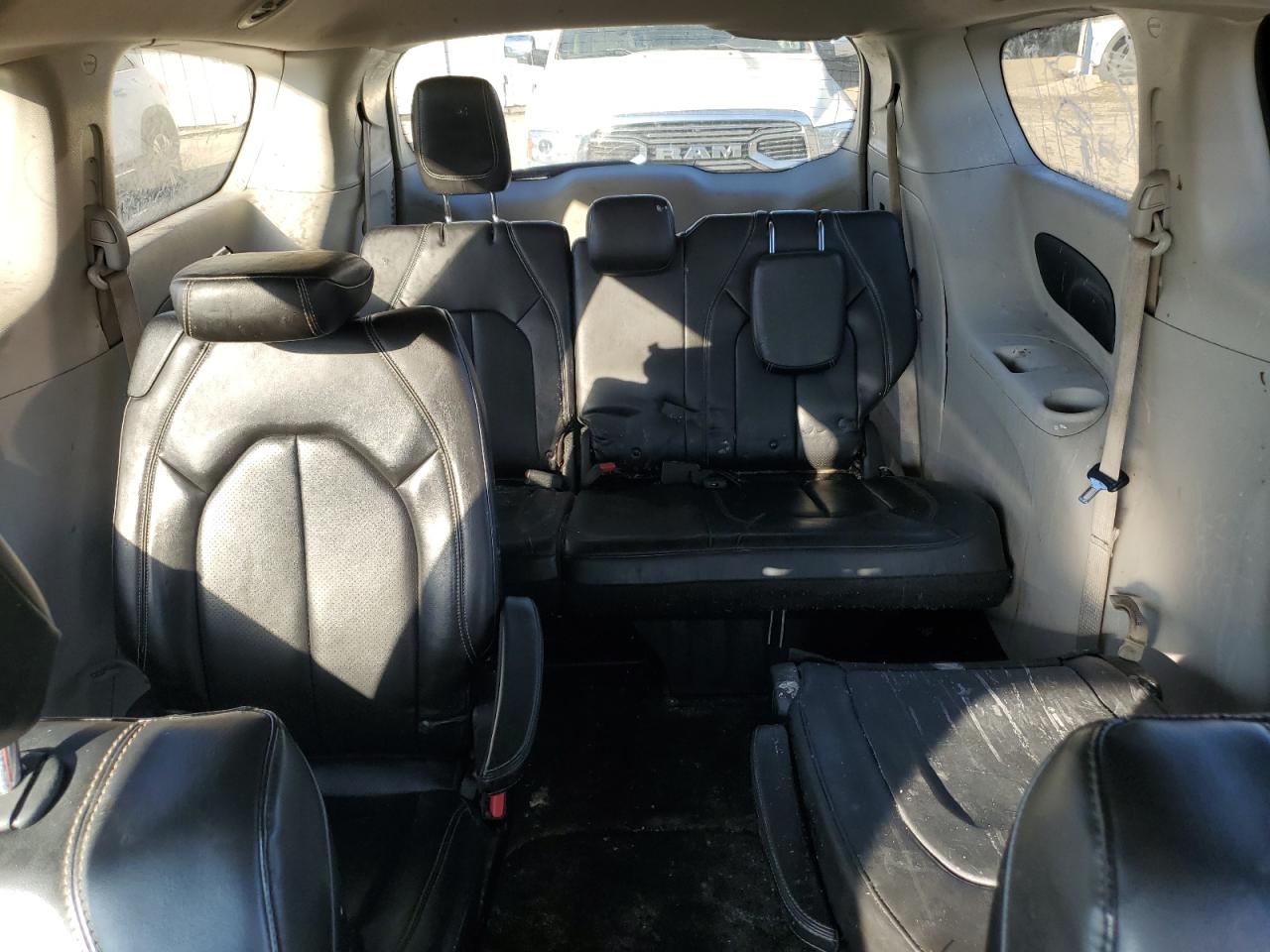 Chrysler Minivan Lxi