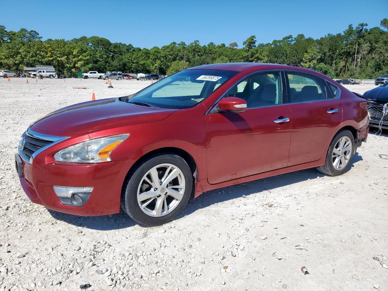 Salvage Nissan Altima Image
