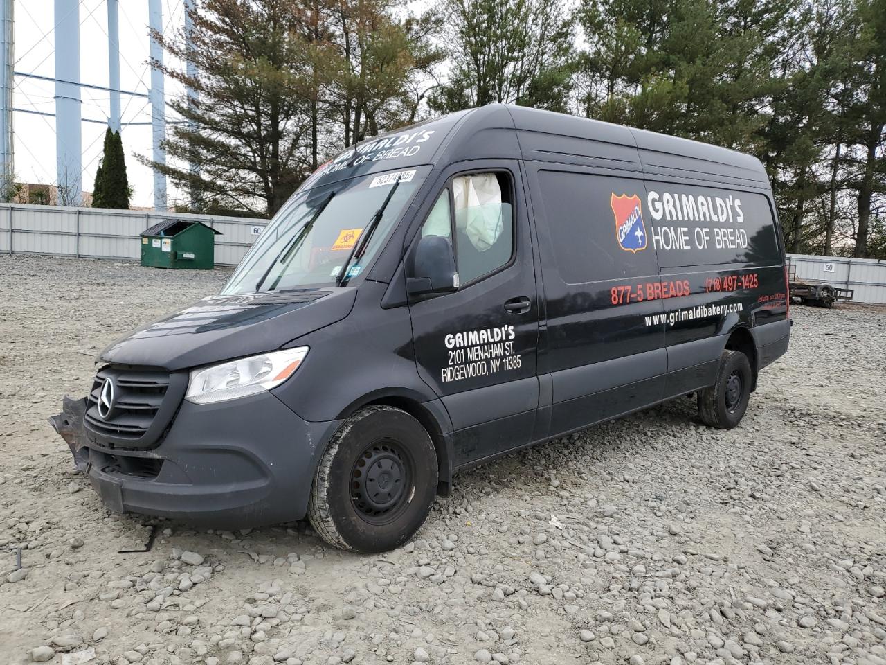 Salvage Mercedes-Benz Sprinter Image
