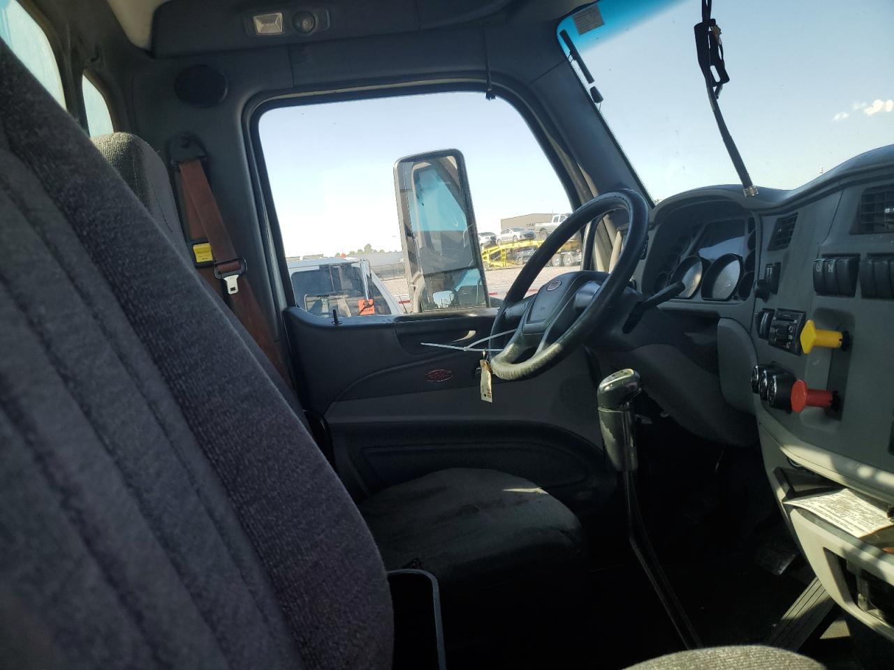 Peterbilt Tractor 579