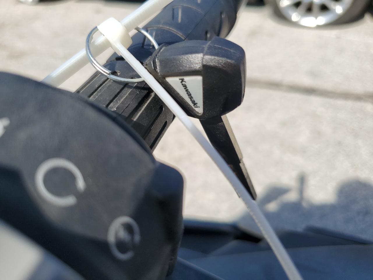 Kawasaki Zx400