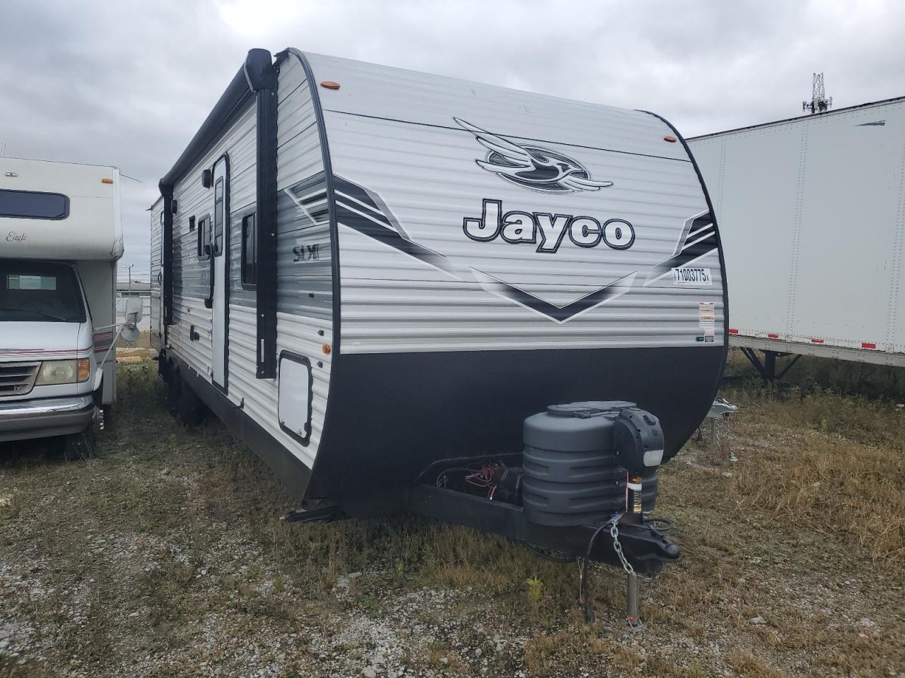 Salvage Jayco Flight Image