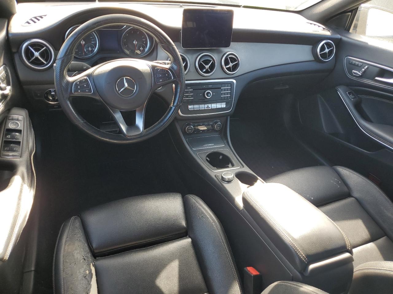Mercedes-Benz Cla-class 250 4matic