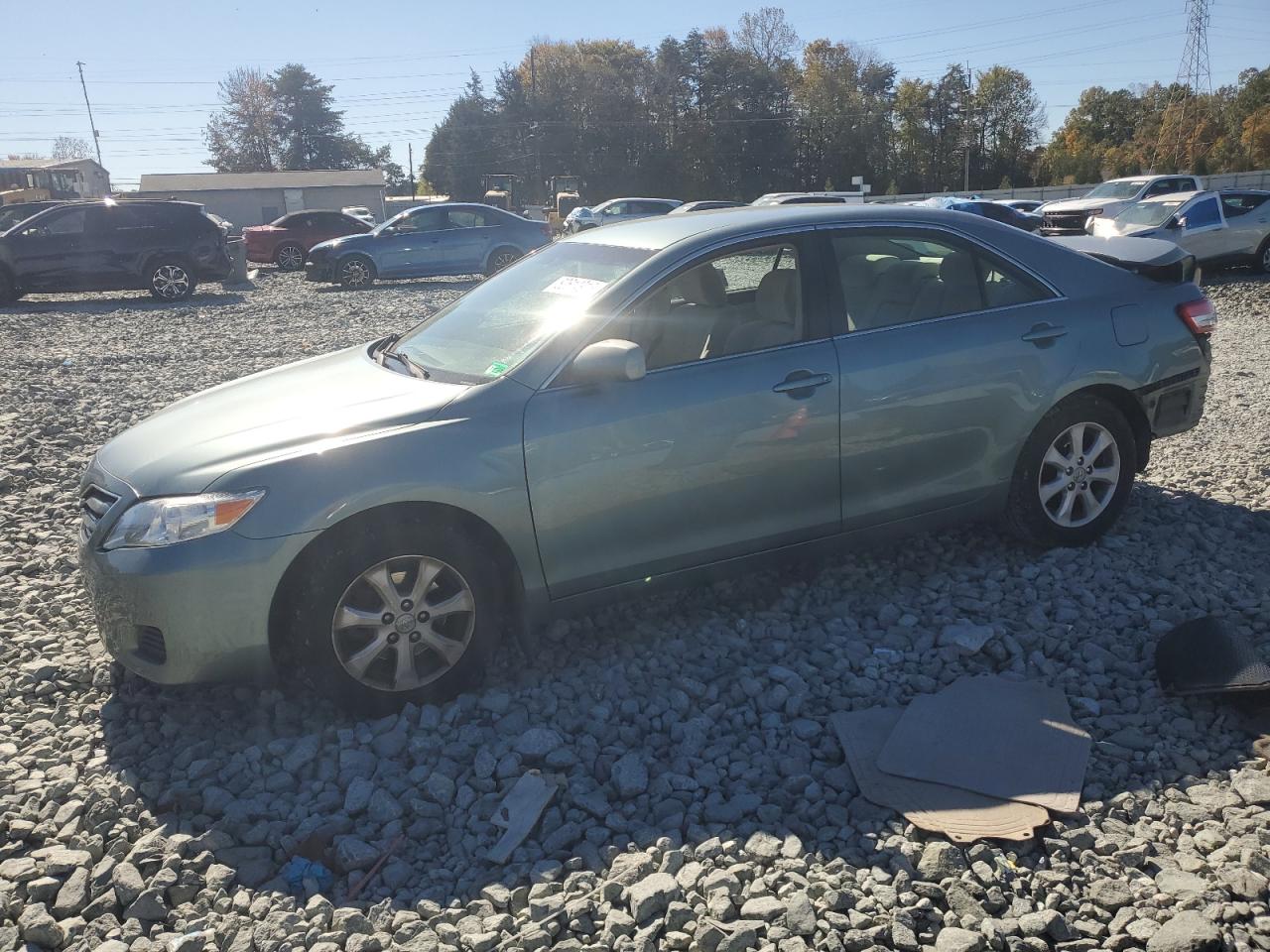 Salvage Toyota Camry Image