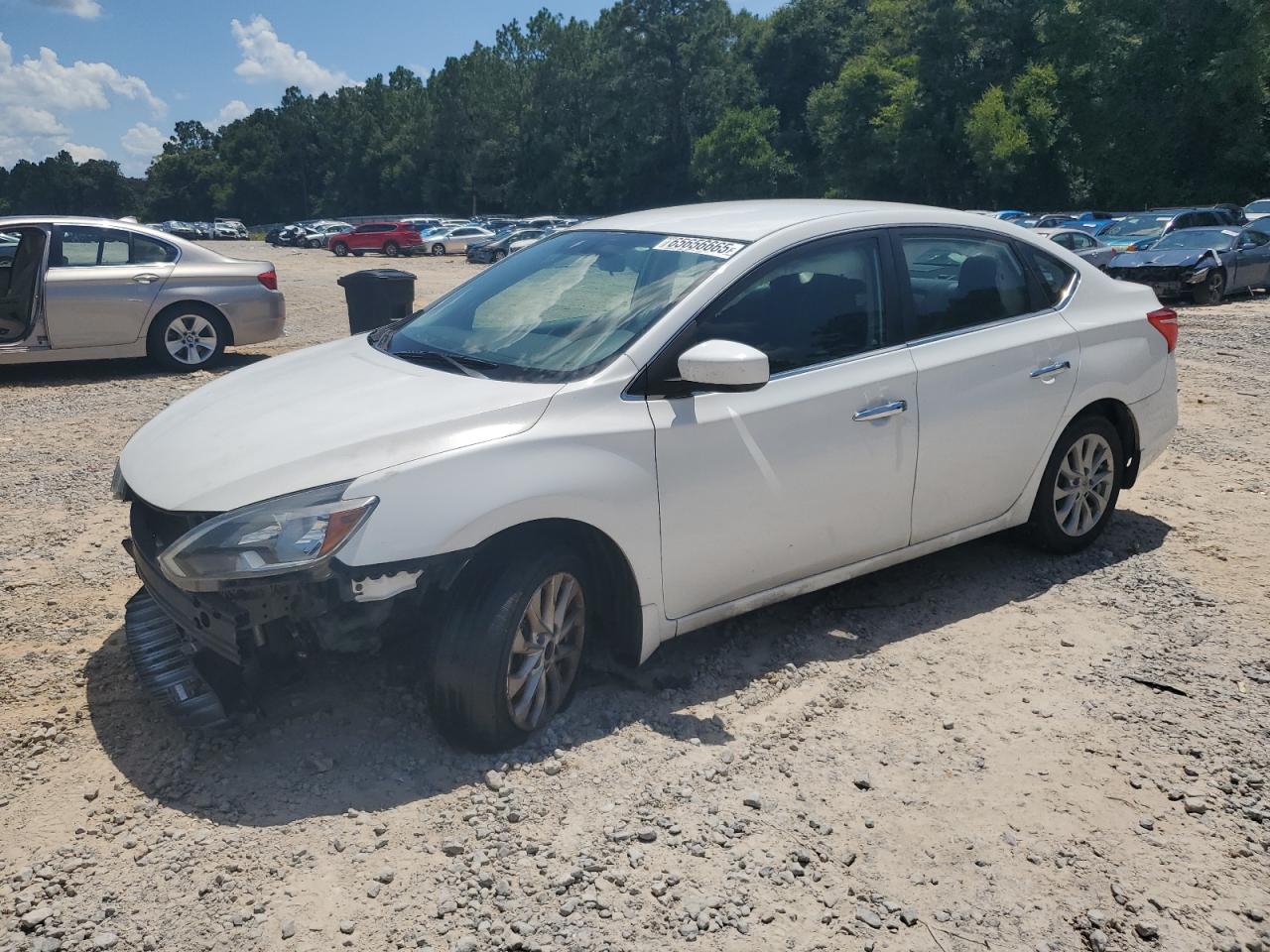 Salvage Nissan Sentra Image