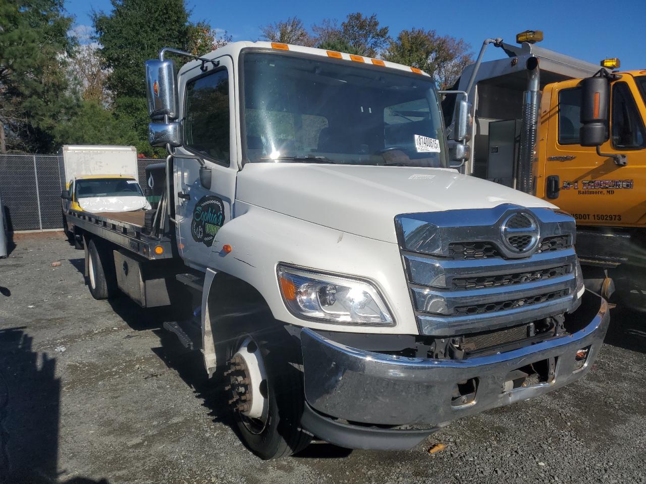 Salvage Hino Hino L6 Image