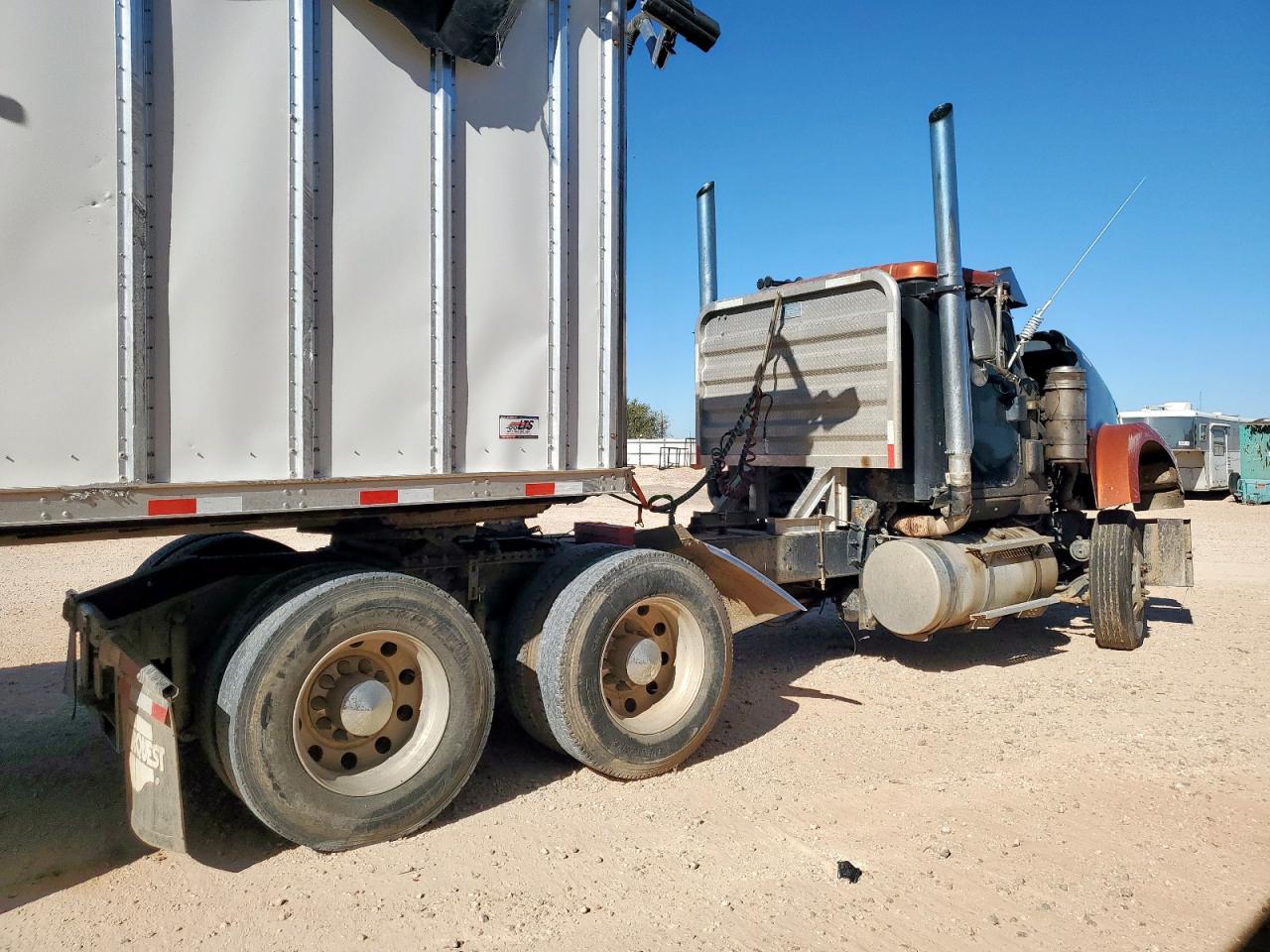 International 5900