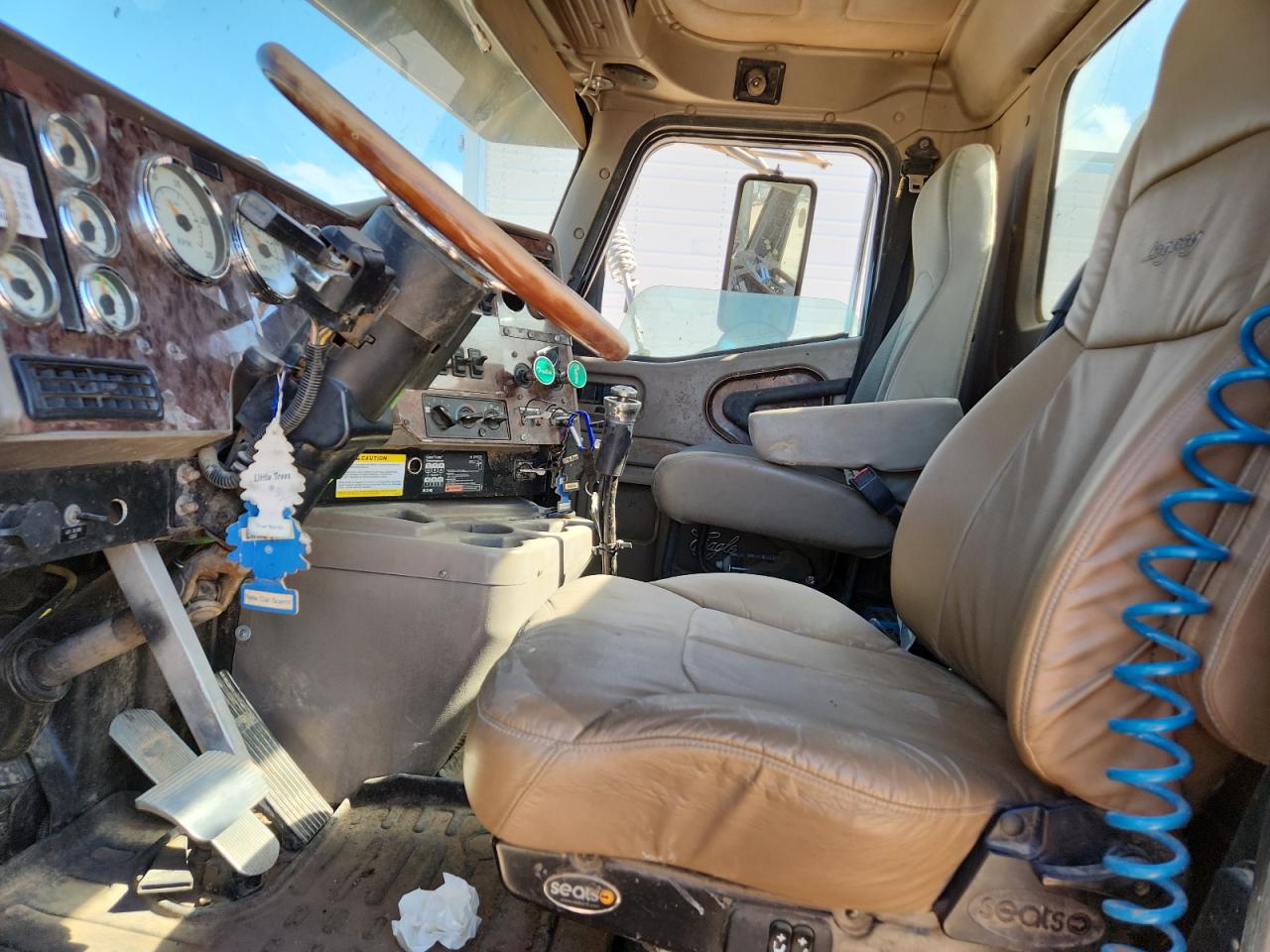 International 5900