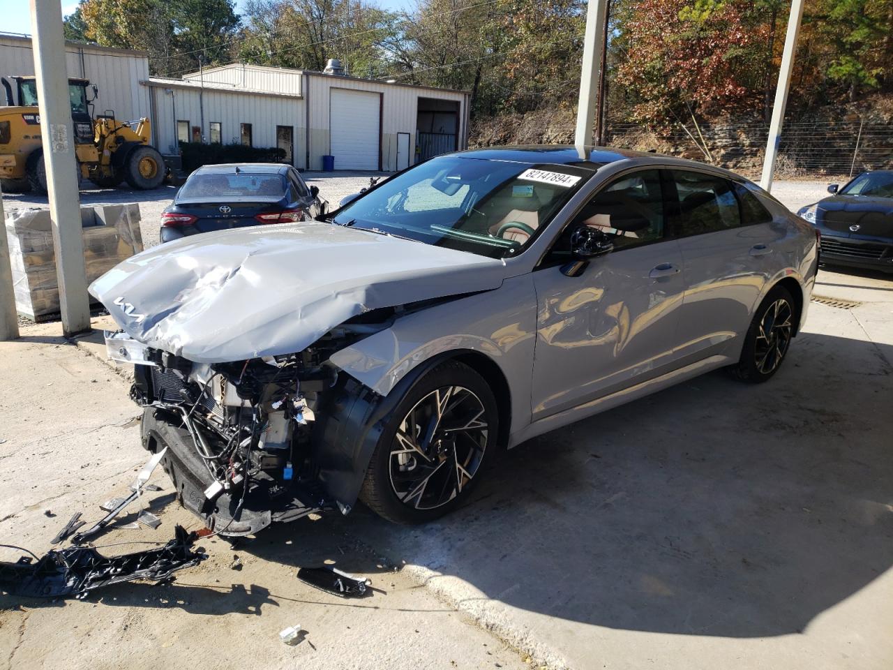 Salvage Kia K5 Image