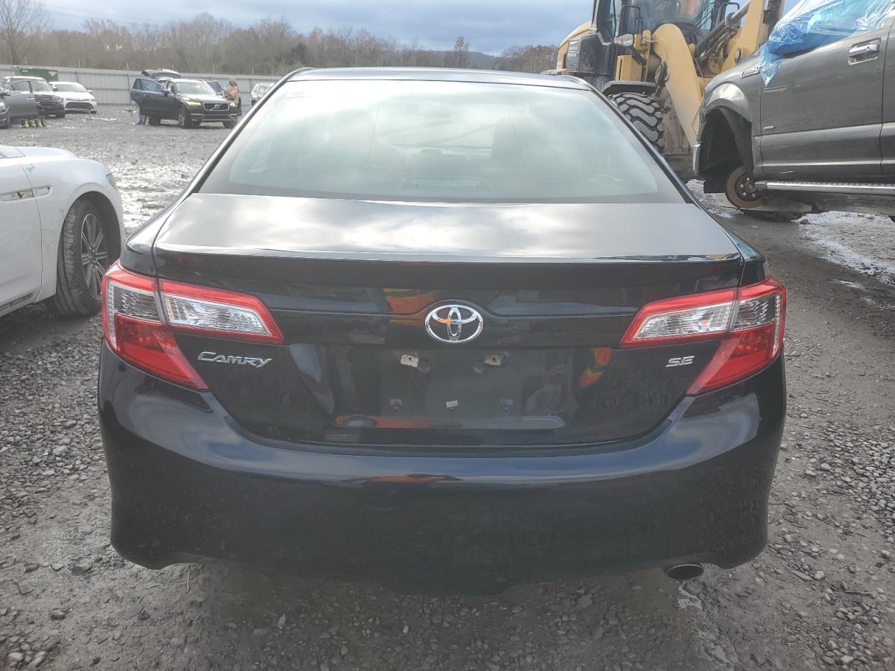 Toyota Camry L