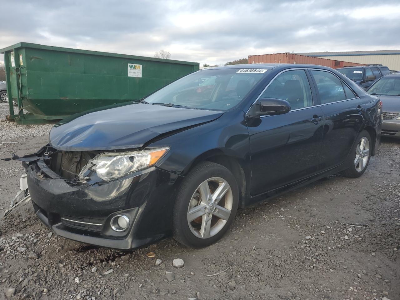 Salvage Toyota Camry Image