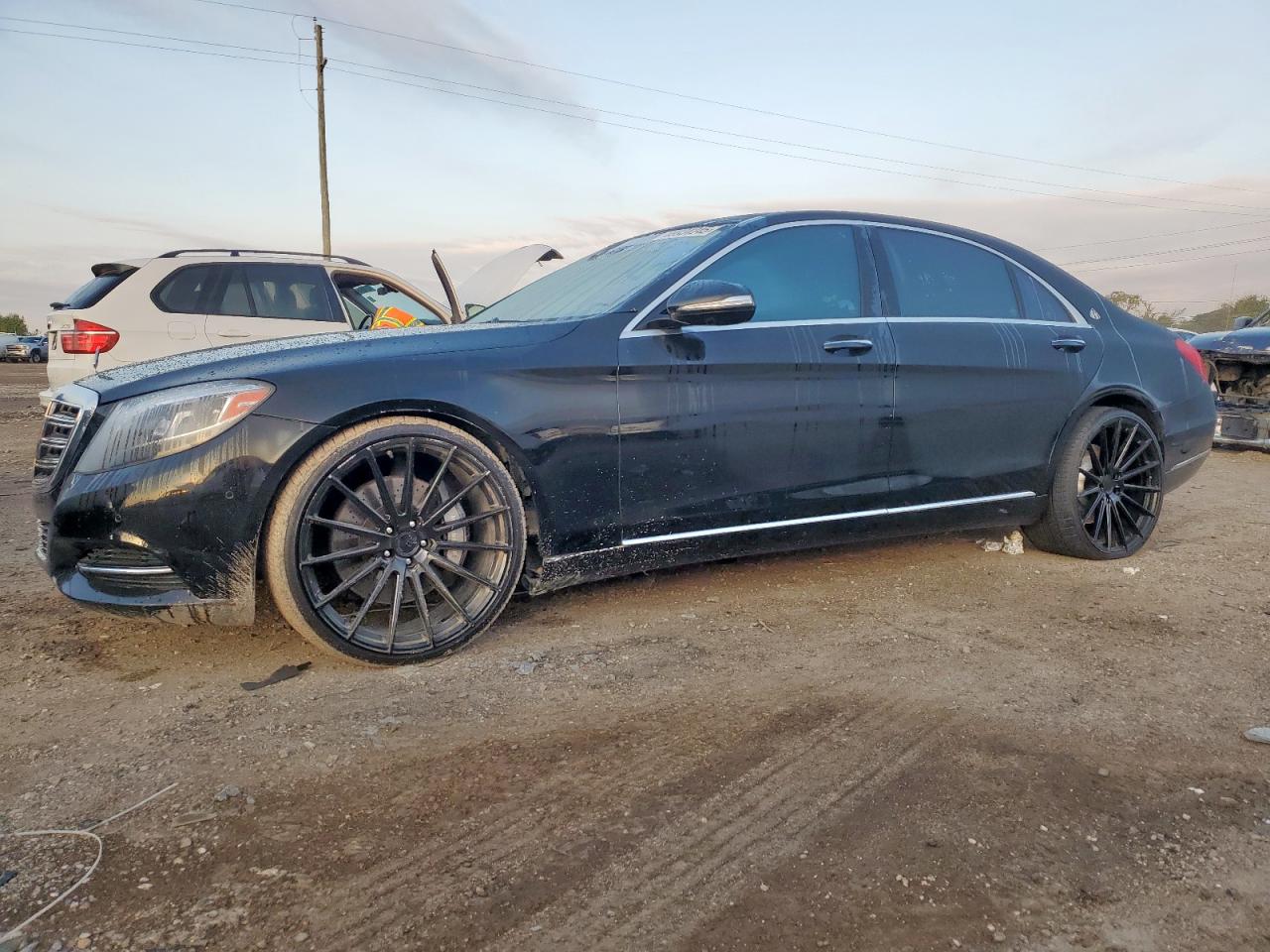 Salvage Mercedes-Benz S-Class Image