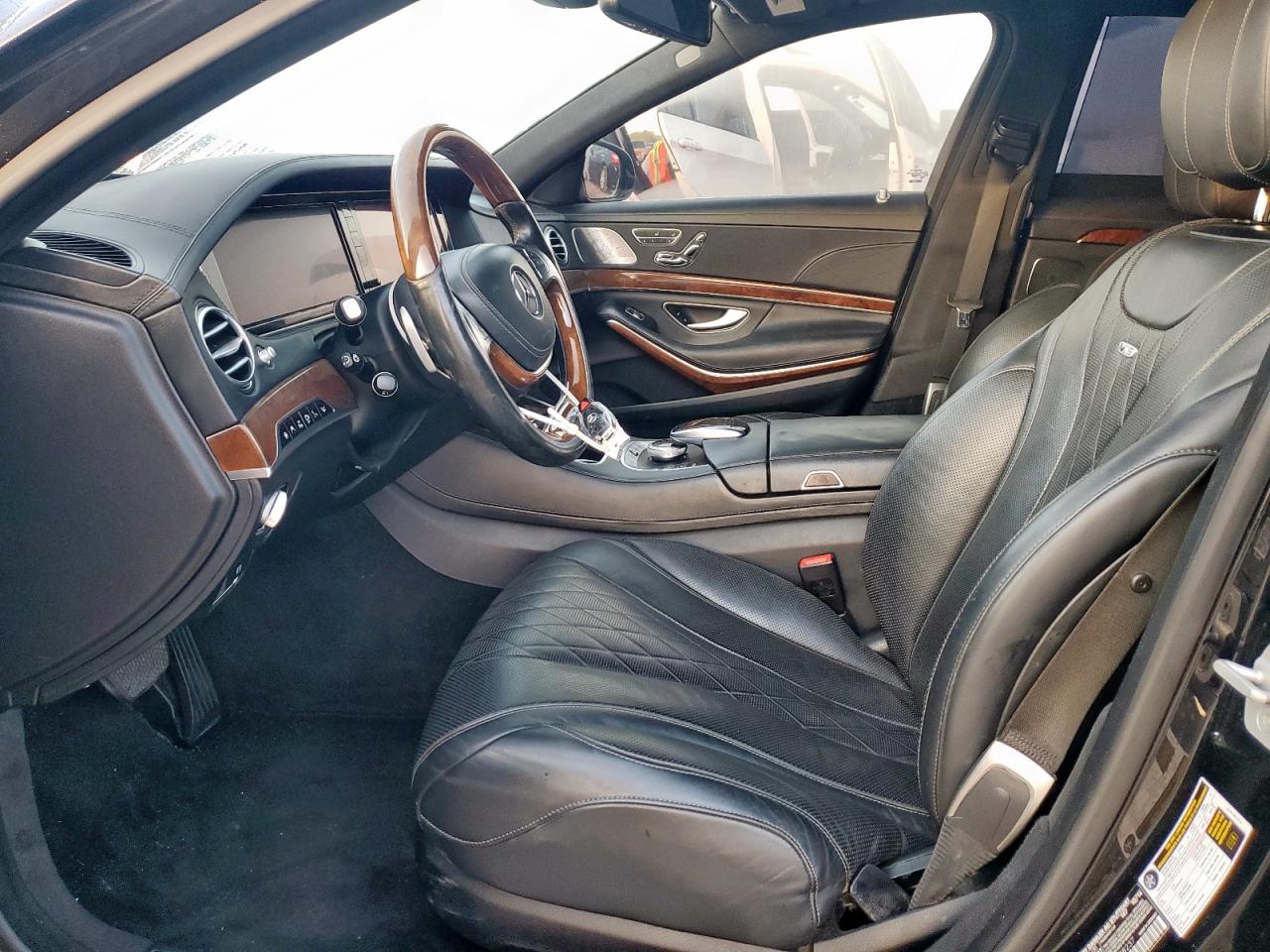 Mercedes-Benz S-Class S600