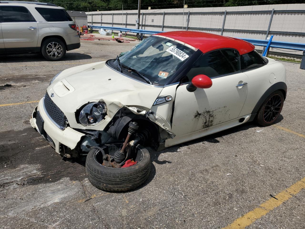 Salvage MINI Cooper Image