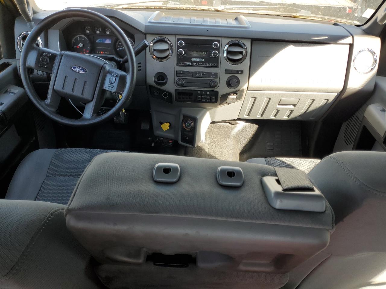 Ford F-650 Super Crewzer