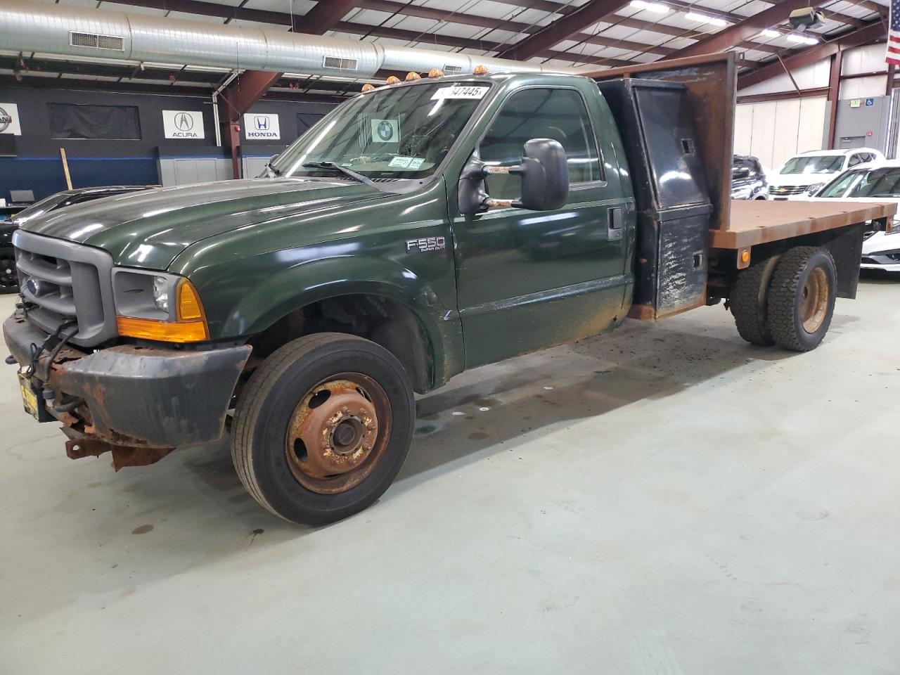 Salvage Ford F-550 Image