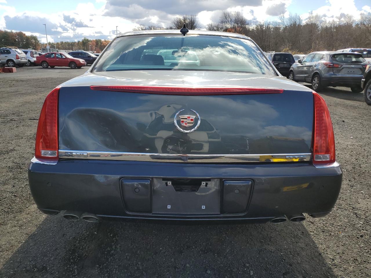 Cadillac DTS Premium Collection