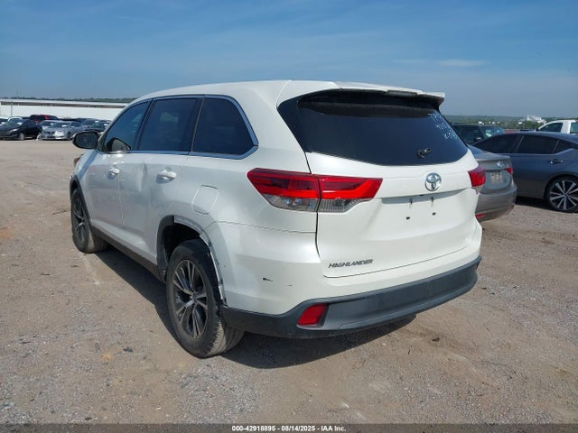 Toyota Highlander Le