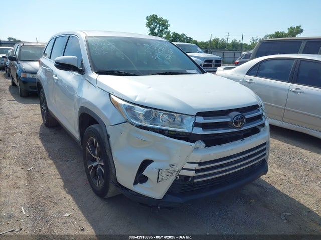 Toyota Highlander Le